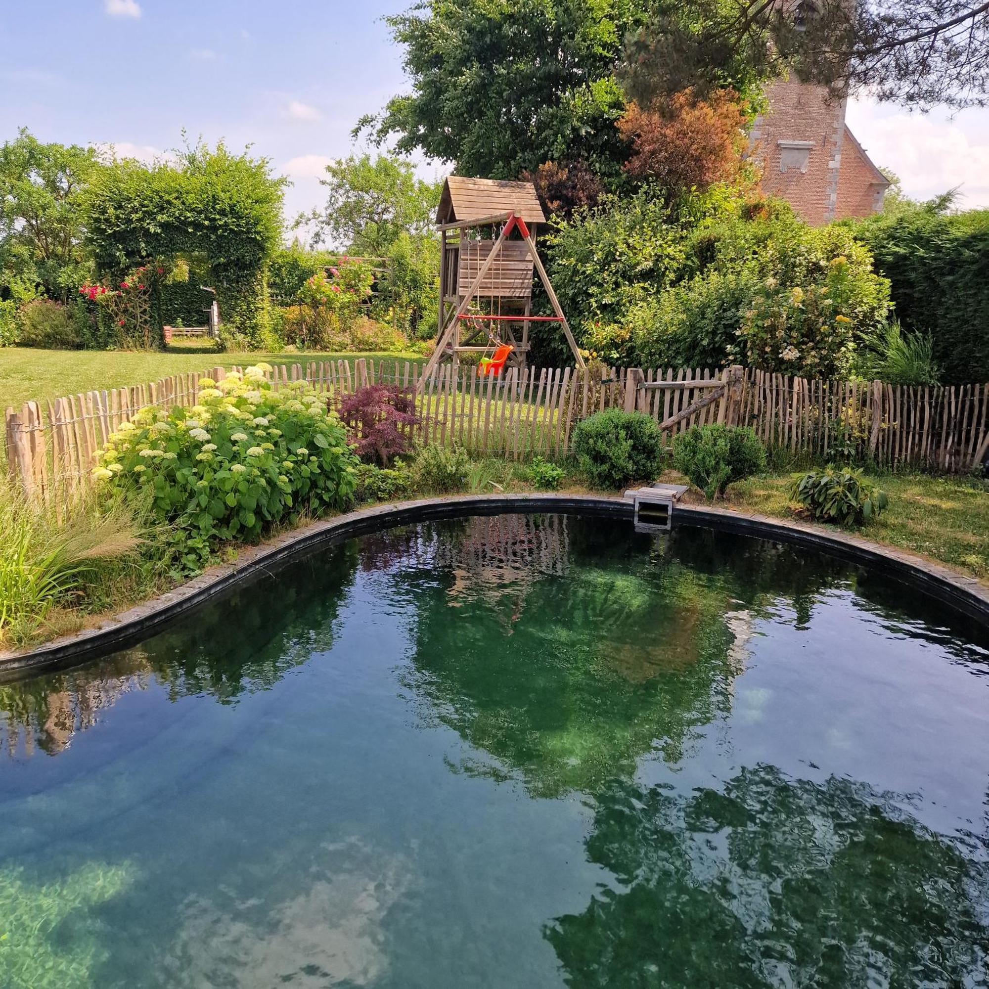 Hotel Gite Avec Piscine La Buissiere - Fernelmont Pontillas Exterior foto